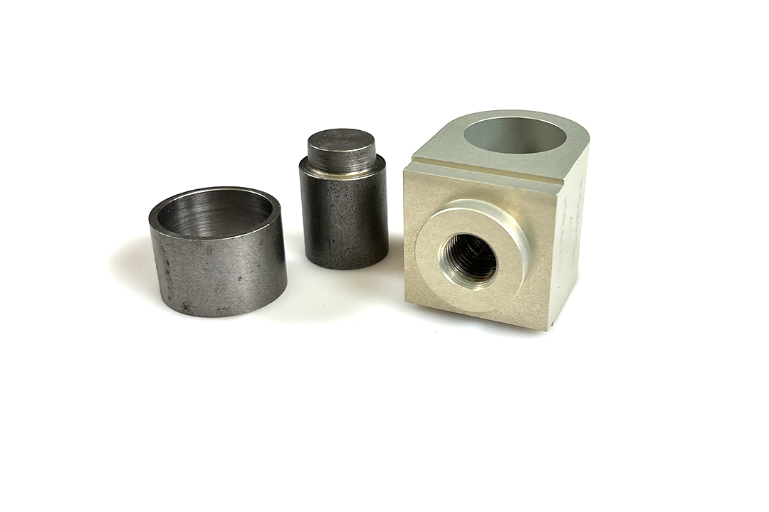 Tieferlegungssatz 30mm für Honda CBF500; Typ PC39; Modelljahr 2004
