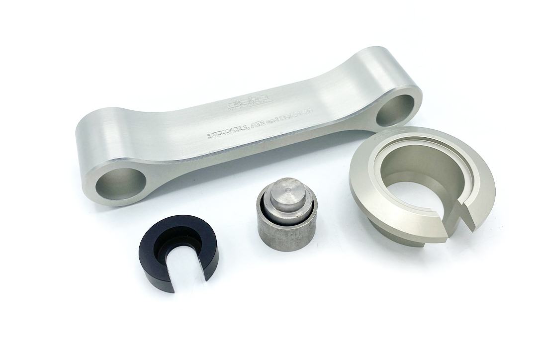 Tieferlegungssatz 40mm für Kawasaki Z900 Typ ZR900F,ZR900H, ZR900P, ab Modelljahr 2020