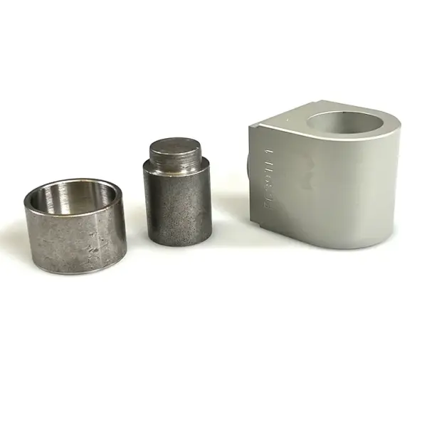 Tieferlegungssatz 22mm für Honda CBF600, Typ PC38; Modelljahr 2005 mit ABE EG-BE e3*2002/24*0231*
