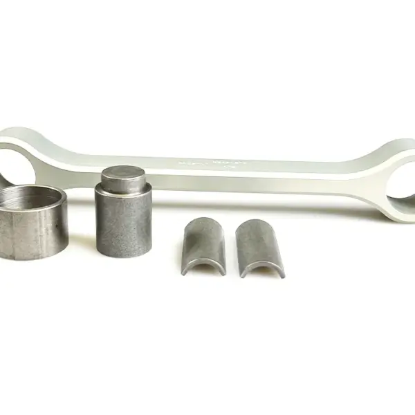 Tieferlegungssatz 30mm für Yamaha YZF1000R1; Typ RN09; Modelljahr 2002-2003 mit ABE
