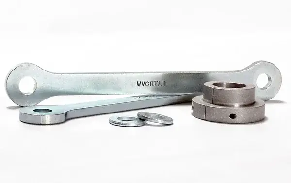 Tieferlegungssatz 35mm für Suzuki B-King 1300; Typ WVCR; Modelljahr 2007 EG-BE e4*2002/24*1531* mit ABE