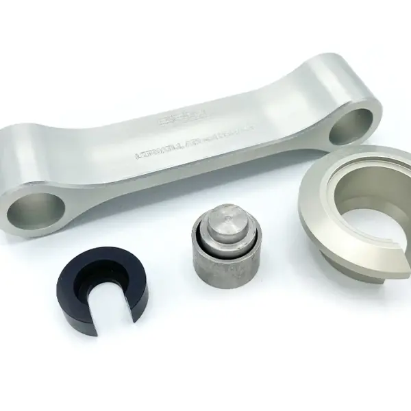 Tieferlegungssatz 40mm für Kawasaki Z900 Typ ZR900F,ZR900H, ZR900P, ab Modelljahr 2020 mit ABE
