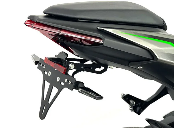 Kennzeichenhalter Edelstahl schwarz für Kawasaki Z500 / Ninja 500 ab 2024 ab Bj. 2024 -