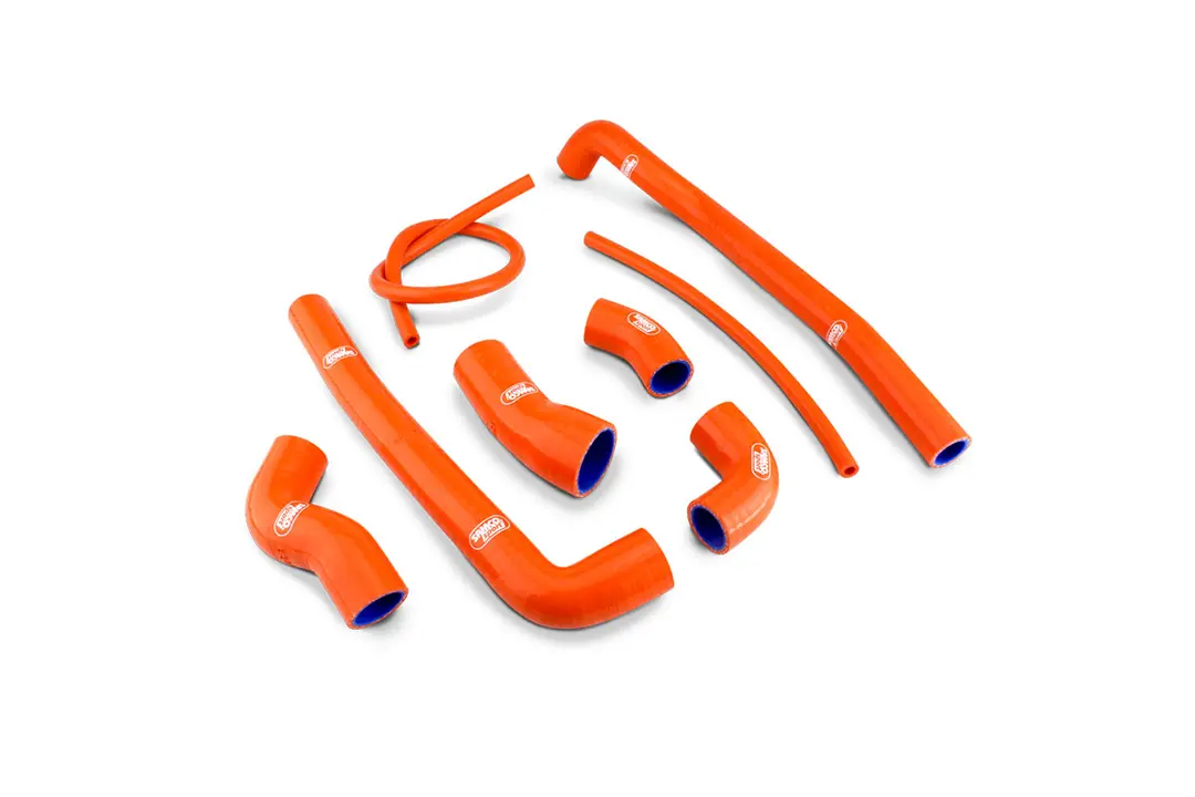 SAMCO SPORT Siliconschlauch Kit OEM Design orange für KTM 1290 Super Adventure R S Modelljahr 2021-2024